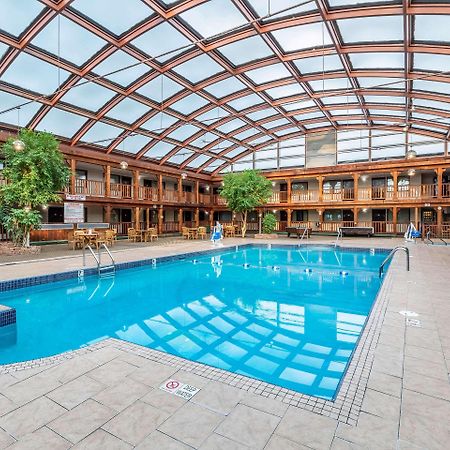 Quality Inn Уосо Екстериор снимка