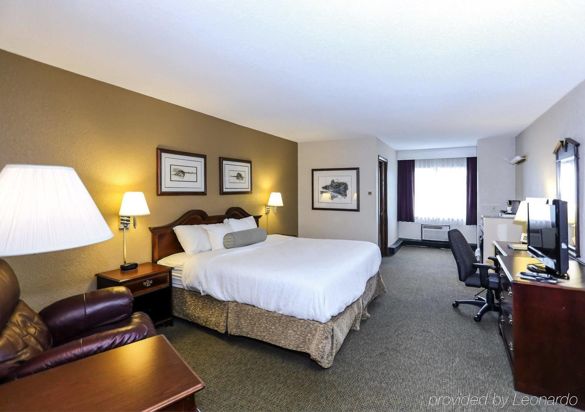 Quality Inn Уосо Екстериор снимка